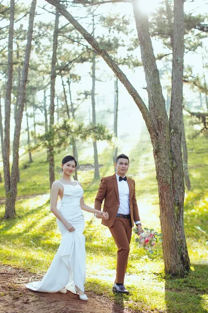 Shenandoah Woods wedding photo by Amy Wu Photography