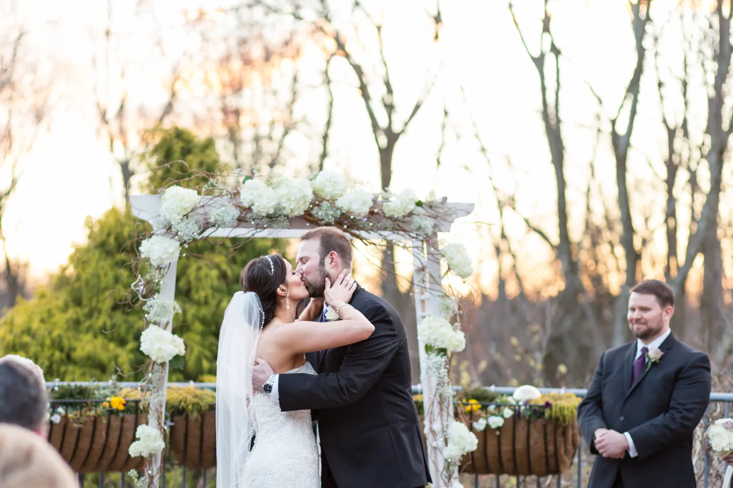 Meadowlark Botanical Garden wedding by Amy Wu Photography